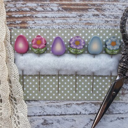 Eggs and Flowers- Pin set- PuntiniPuntini