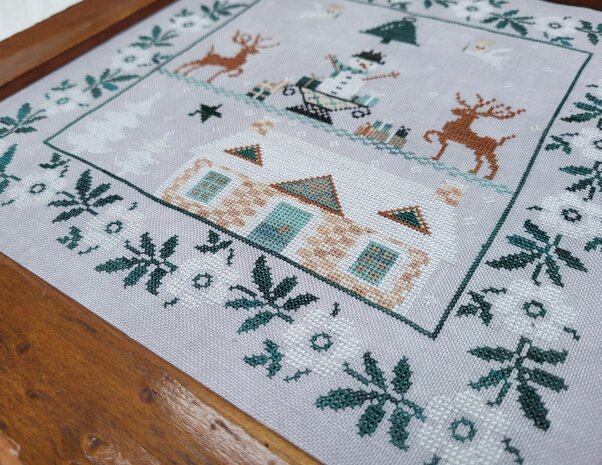 Winter Cabin - PRINT - The Spanish Stitcher